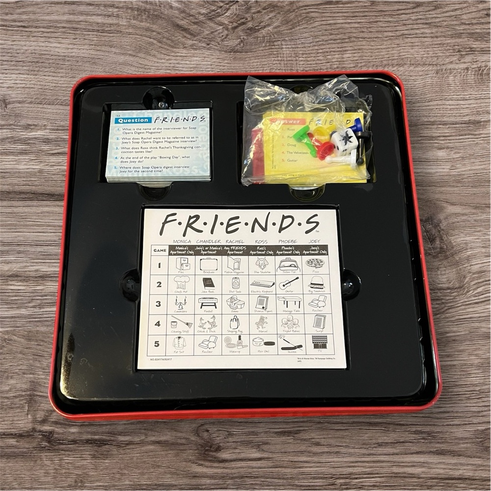 Friends Trivia Game - Red‎ - Picture 4 of 6